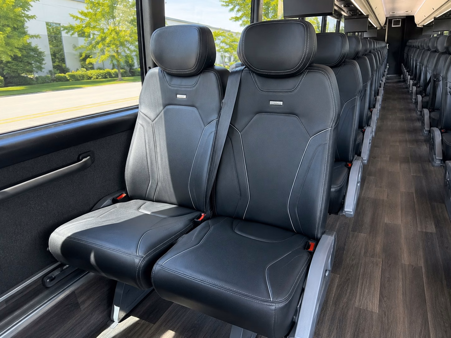 charter buses for winery and vineyard wedding transportation near spokane valley